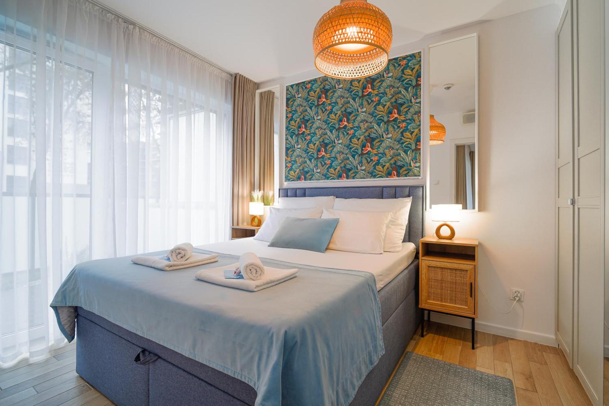 Lulu Apartments - Pod Masztami - Apartament Dwupokojowy - Basen Silownia Parking 코워브제크 외부 사진