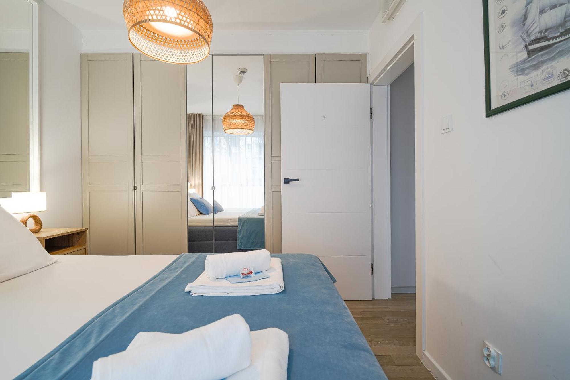 Lulu Apartments - Pod Masztami - Apartament Dwupokojowy - Basen Silownia Parking 코워브제크 외부 사진